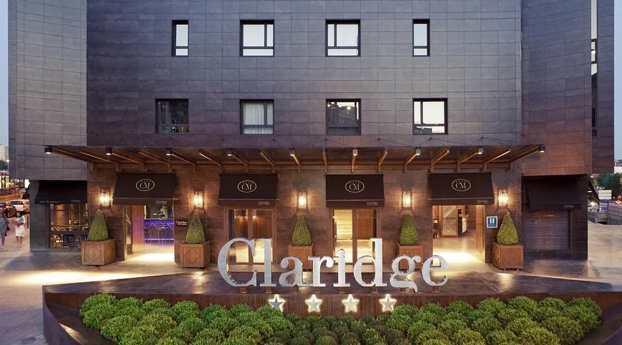 hotel-claridge.webp